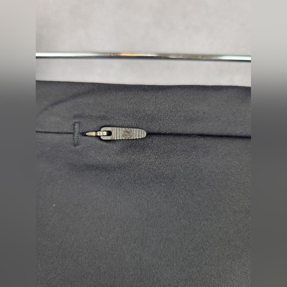 LULULEMON red run the day crop legging Women's Size 8 - Picture 7 of 12